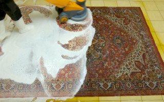 Szorowanie dywanu – nikotyna